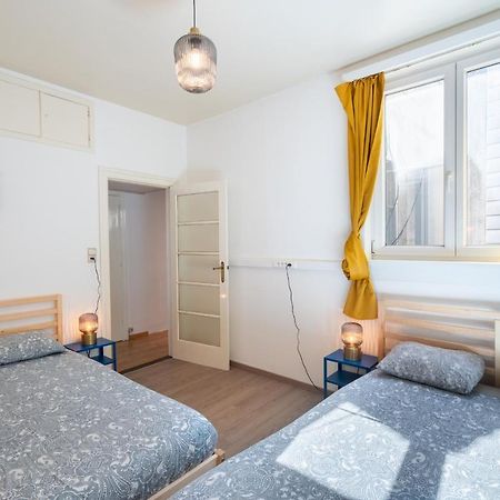 Large Antwerp City Center Apartments Eksteriør billede